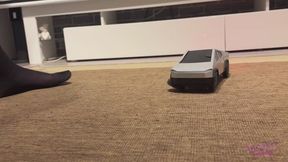 Sneaker-Girl Ella - Toy Car Crush with Nylons