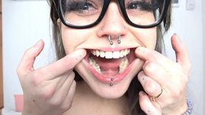 CHERRI LYNN'S FIRST MOUTH TOUR (4K)