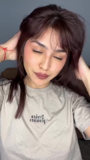 Teeny bopper flaunts her nice ass and tits in a solo scene