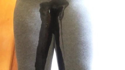 Urination an excellent insert in my limited dreary tights 1