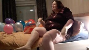 Balloon Fetish with SSBBW