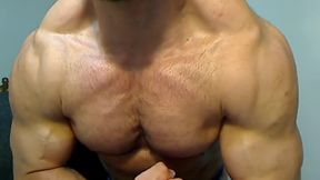 Alejandro Muscles Private Show