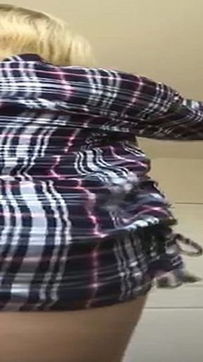 Watch me strip down and play with my pussy