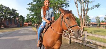 Thai GF horseback and big cock riding