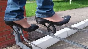 Tuna stiletto high heels pumps ruined, high heels in mud, high heels wrecked, wet high heels