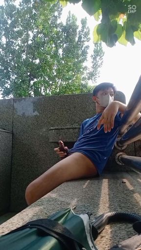 Aisa Young Twink Outdoor Jerk off and Cum