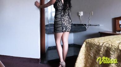 She wore a dress and fucked her perfect latina body until it leaked