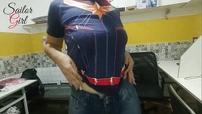 Mamando at&eacute_ sair leite quentinho - Sailor Girl Hotwife