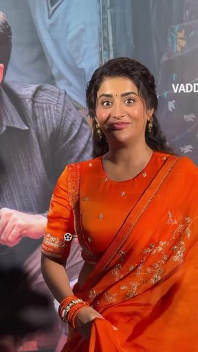 Saree Belly button Actress Indian Hottie