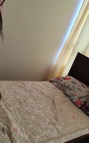 My New Study Partner Estefi Invites Me to Her New Apartment!