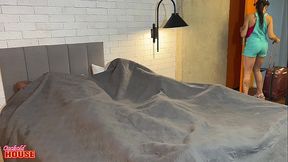 Futuro marido - e presente corno - numa suruba com a noiva infiel e um amigo de putaria