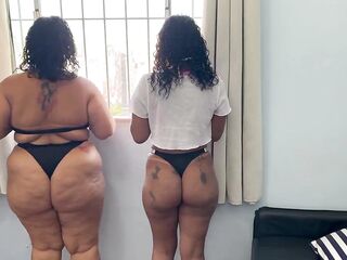 IN THE APARTMENT AFTER THE BEACH THERE WAS BANG BETWEEN ALLIES