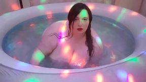 BBW SSBBW plays with tits in hot tub naked