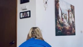 Buttcrack Peeks & Naughty Farting — I’m Feeling Extra Gassy