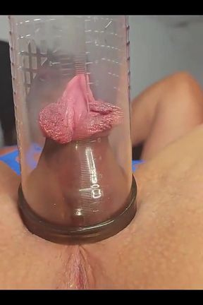 Busting and Making My Pussy Huge with the Vacuum Pump