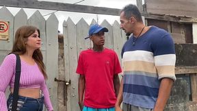 entrei para a boca eu e o mano da favela levamos a patricinha para o cativeiro e obrigamos ela a dar a bucetinha para os dois bandidos das favelas de sao paulo