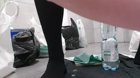 big bottle pussy stretching