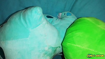Fucking my bulbasaur plush until I cum all over it - Camilo Brown