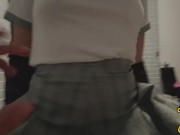 colegiala de secundaria me da unos ricos sentones despues del colegio - Emily Sex Queen