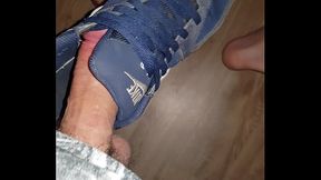 Nike Airmax gay Dick blowjob french sex