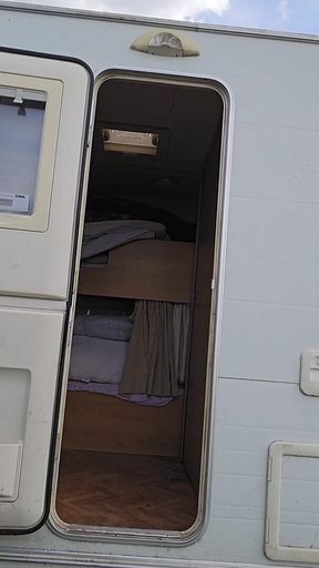 SSBBW Ladybrads Vs Caravan Door