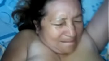 Suegra cojida por el culo