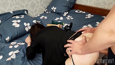 Fuck my holes with big toys and cum on my ass