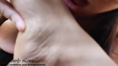 Homemade foot fetish girls ends up in a threesome with cumshot on feet 4K