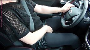 sexy frivol im auto ** crossdresser **