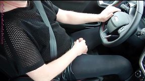 sexy frivol im auto ** crossdresser **