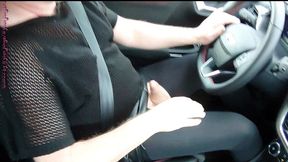 sexy frivol im auto ** crossdresser **