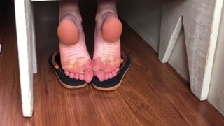 Amora Feet - Shoeplay and teasing you