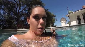 Curvy Alison swims and masturbates in the pool