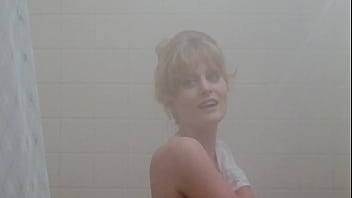 Beverly D&#039_Angelo naked in shower in &#039_National Lampoon&#039_s Vacation&#039_ (1983)