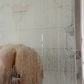 Watch Classy Filth have a hot steamy shower