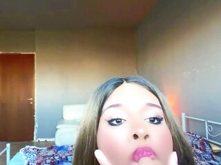 Evelyn trans angel who likes to play