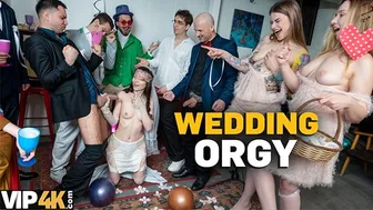 Luna Lynx enjoys wedding day double penetration as Russian bride