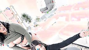 ”FAMILY STROKES Comparte Con Tu Hermanita - Keysha, Sheyla”