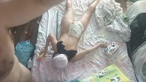 Cum on wife&#039;s big ass. Amateur couple having crazy sex in the bedroom.