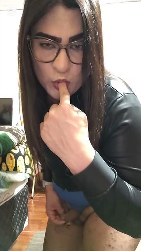 Fantastic Trans Woman in Sexy Lingerie Wants to Fuck