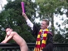 Caleb Carter's Favorite Twins And Twinks