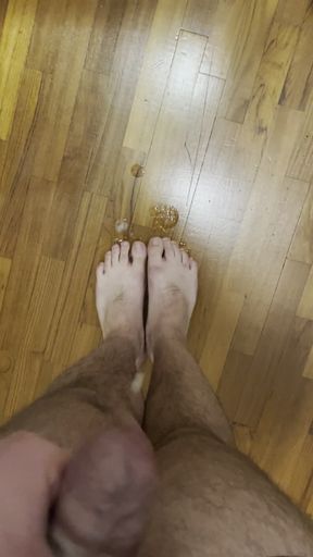 Cumming on my feet