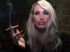 Smoking Red Lips Domme