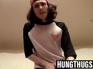 Skater Sean Johansen wanks fat meat aggressively