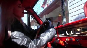 Galas Pedal Pumping & Cigar Smoking Custom - HD 1080p mp4