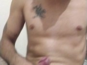 Masturbar para ter um orgasmo intenço