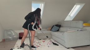 Vacuum after mass pop balloons