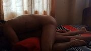 tatuado Blonde se cuela Into su litera y monta su polla folla duro a cuatro patas