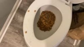 Fun with Reesses Puff Cereal POV 1080