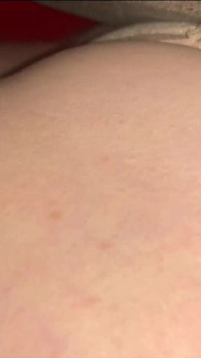 Farts from my fat ass   Clip 1